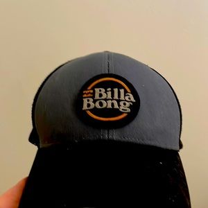 Billabong grey black trucker hat
